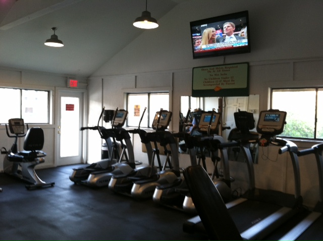 Island Club Gym